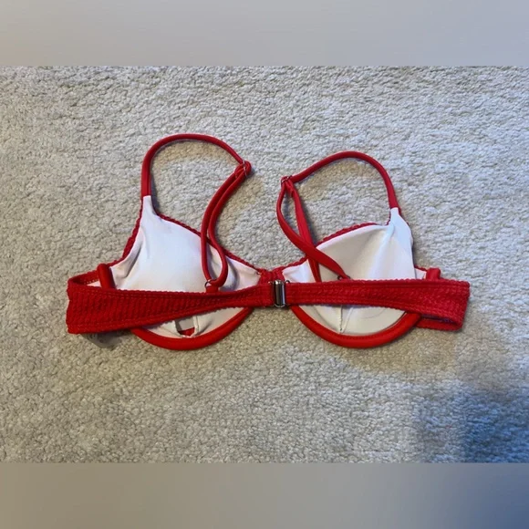 Red Ruffle Bikini - Picture 4 of 8